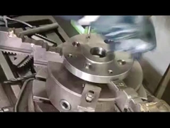 شفة التيتانيوم