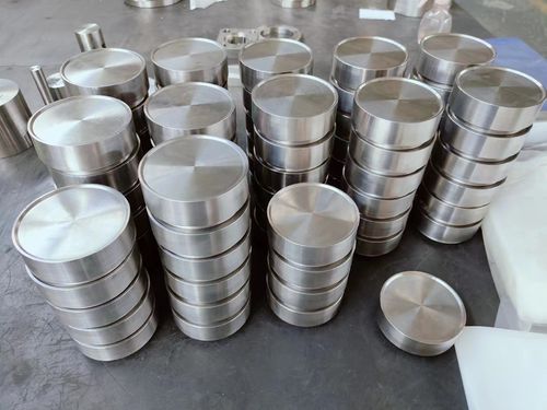 أخبار الشركة الأخيرة عن Properties and Applications of Titanium Alloy Forged Rings and Titanium Forgings