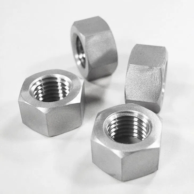 سعر جيد المسامير من التيتانيوم القيادة الخفيفة القابلة للتخصيص رأس هيكس ملونة CNC / مزورة الخ الانترنت